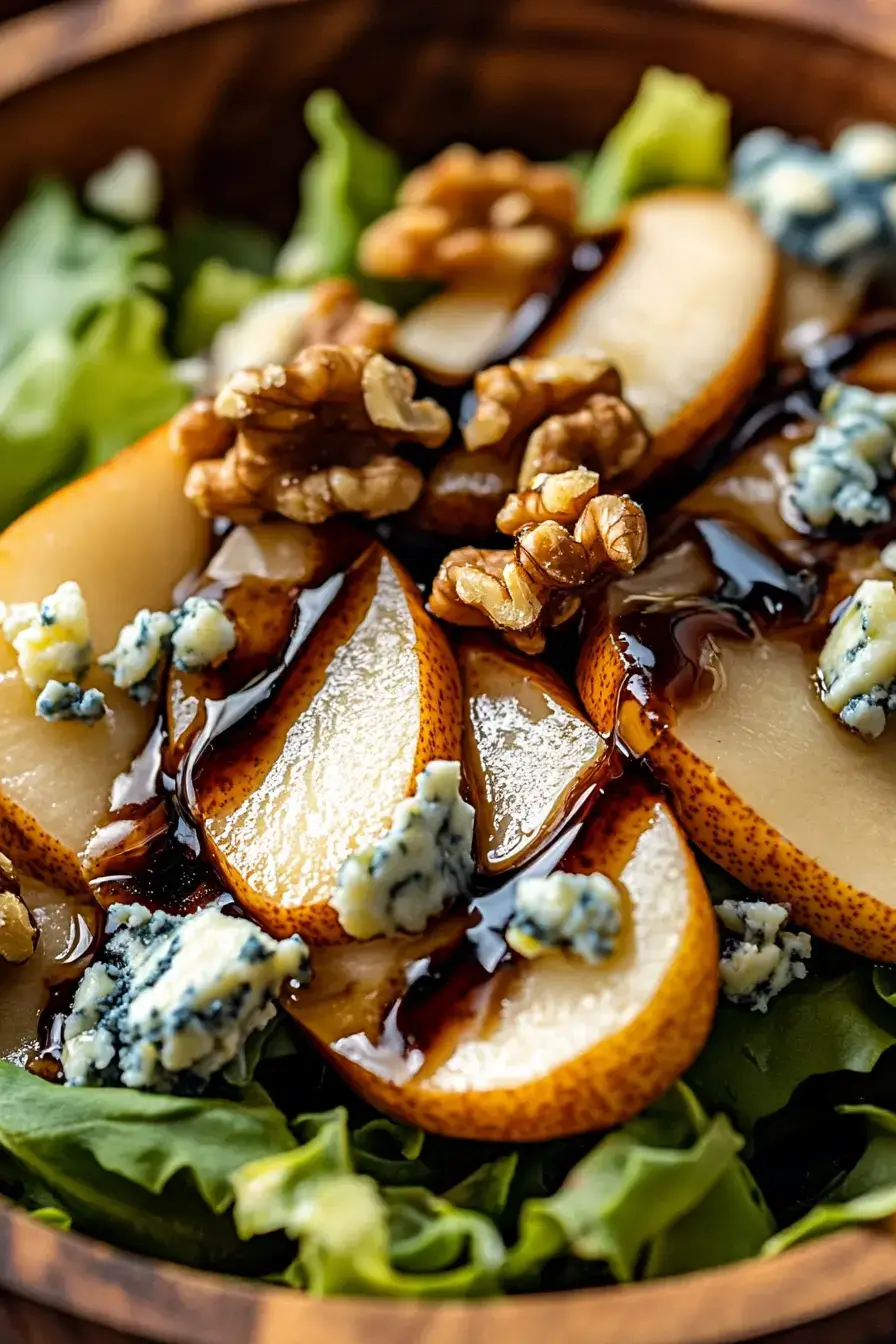 Caramelized Pear and Blue Cheese Salad: A Sweet and Savory Delight