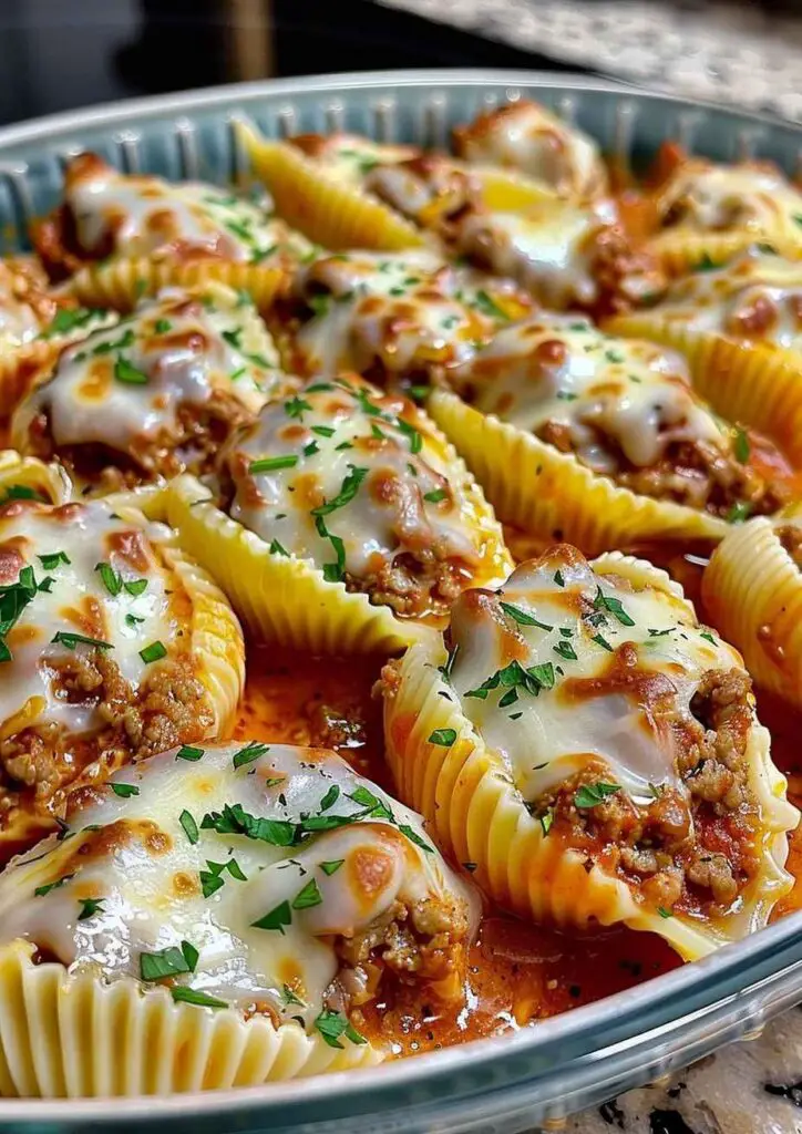 Creamy Ricotta Beef Stuffed Shells Pasta Recipe - MmmRecipes : Easy and